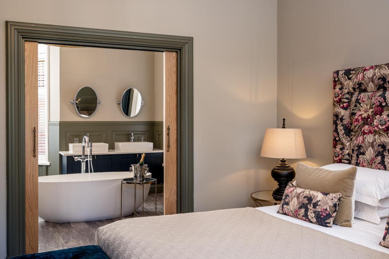 The Fleece Hotel Richmond Richmond  Bagian luar foto