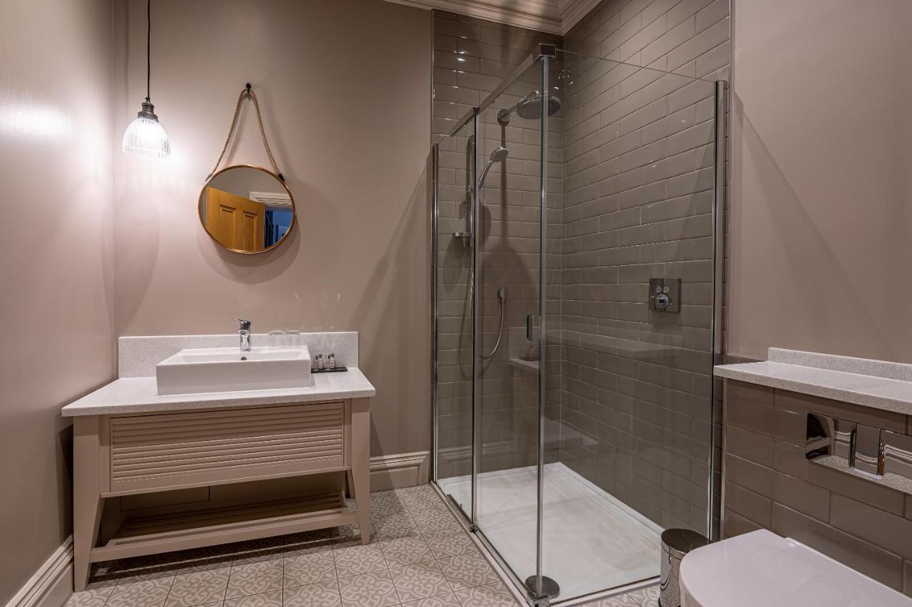 The Fleece Hotel Richmond Richmond  Bagian luar foto