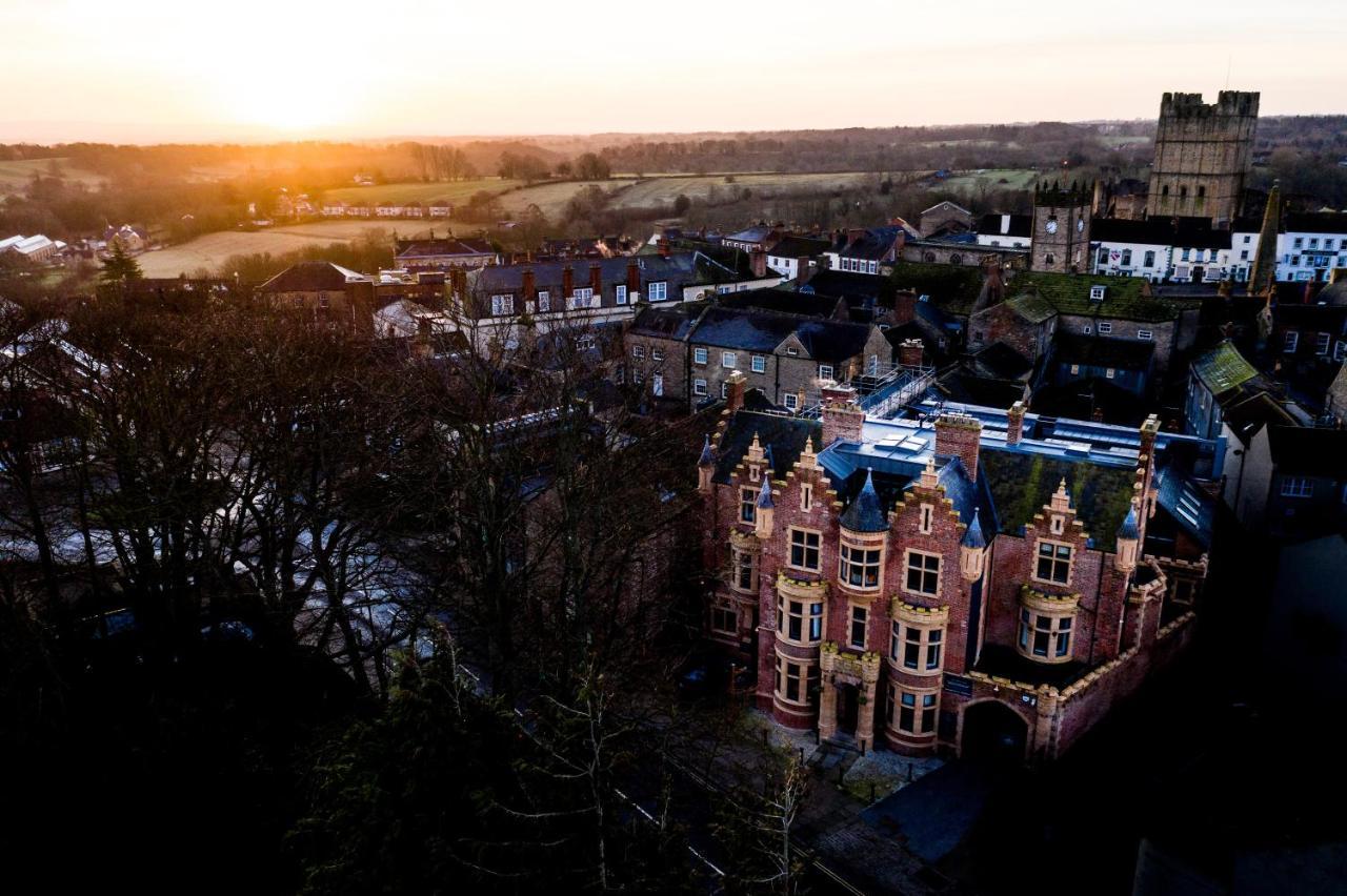 The Fleece Hotel Richmond Richmond  Bagian luar foto