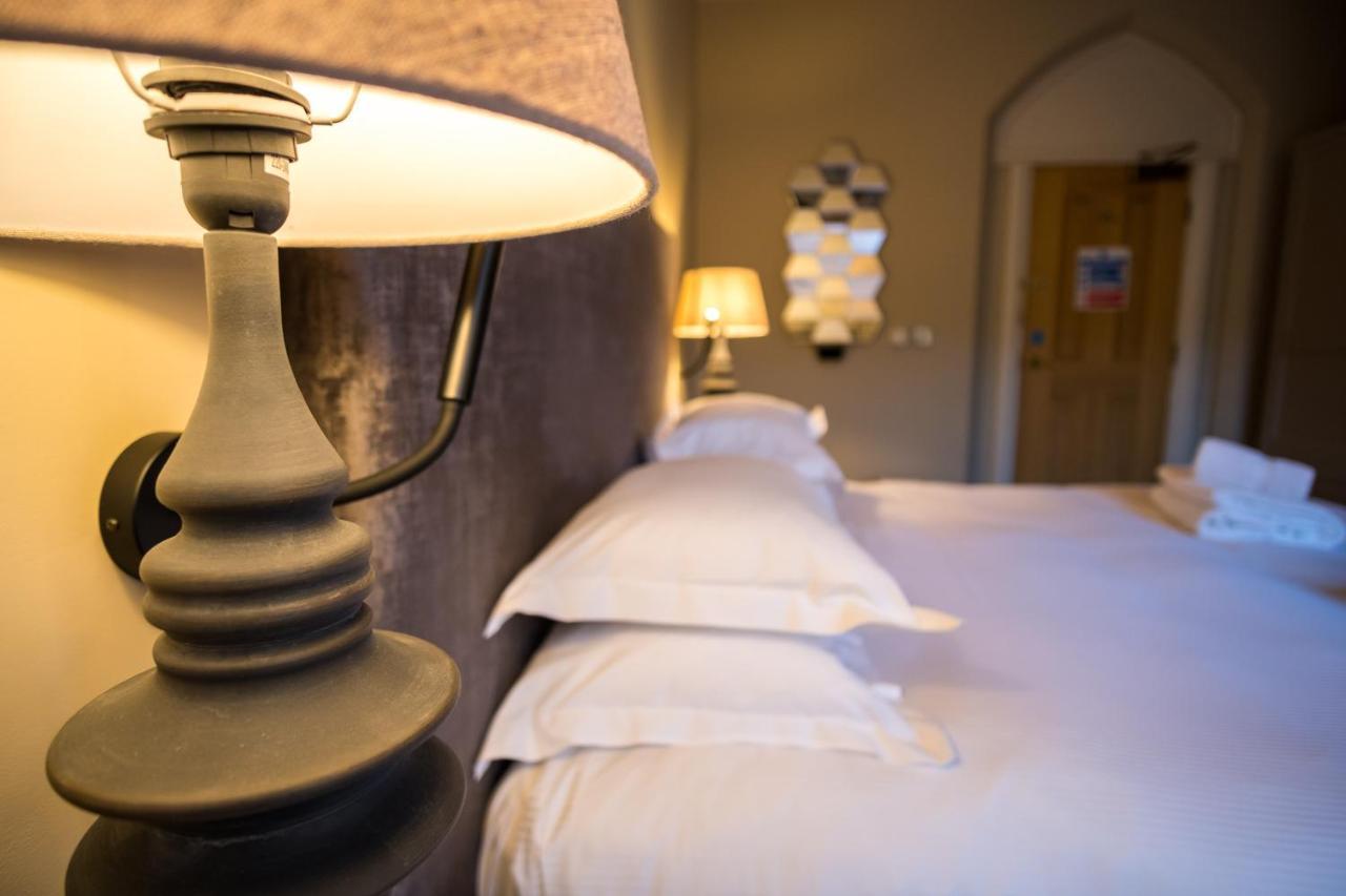 The Fleece Hotel Richmond Richmond  Bagian luar foto