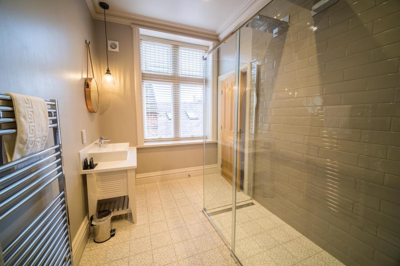 The Fleece Hotel Richmond Richmond  Bagian luar foto