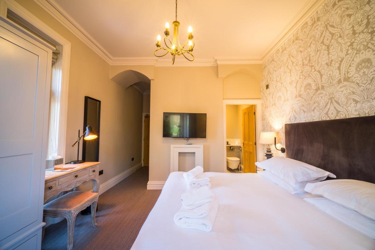 The Fleece Hotel Richmond Richmond  Bagian luar foto